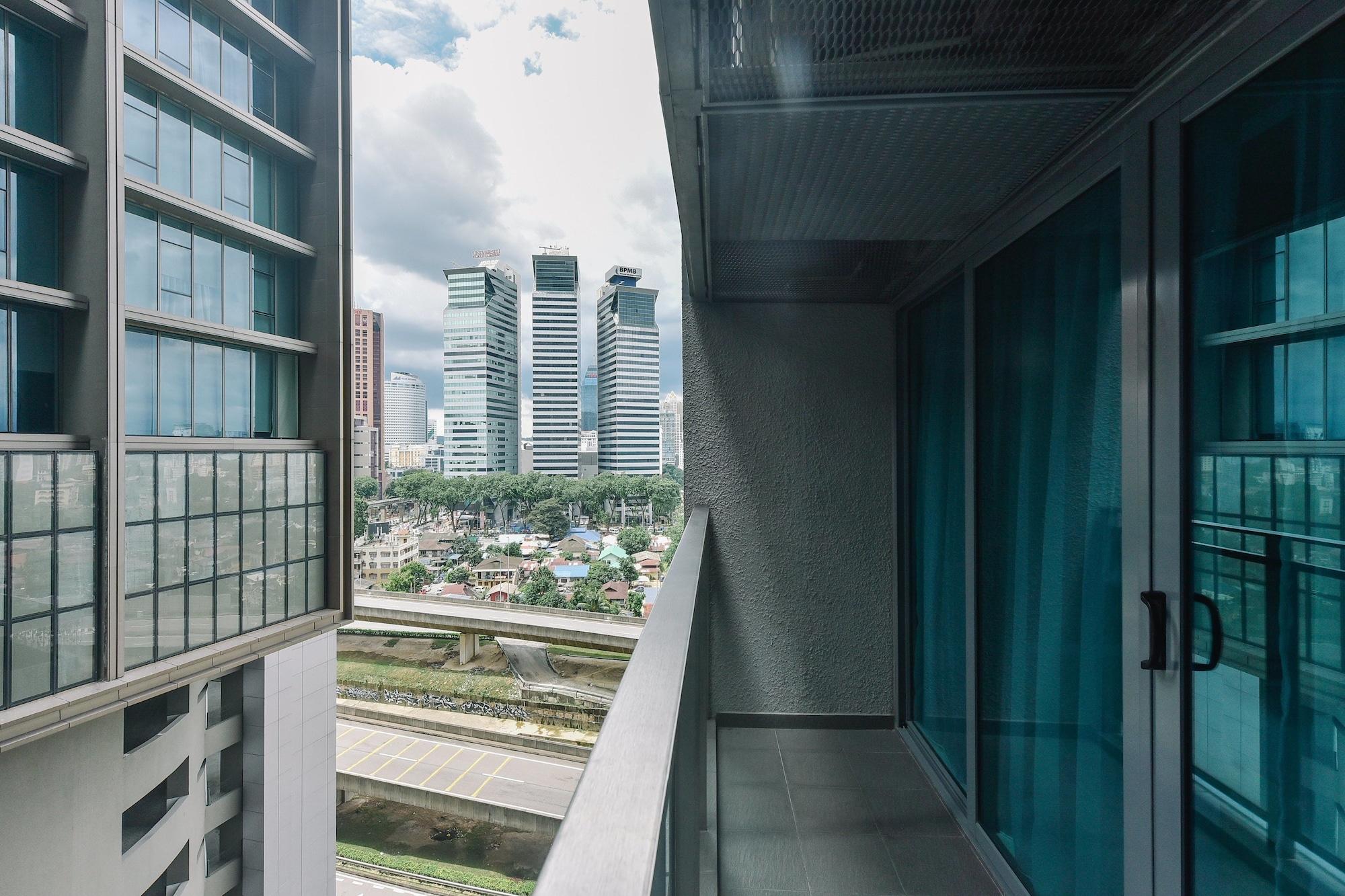 Summer Suites Residences By Subhome Kuala Lumpur Exterior photo
